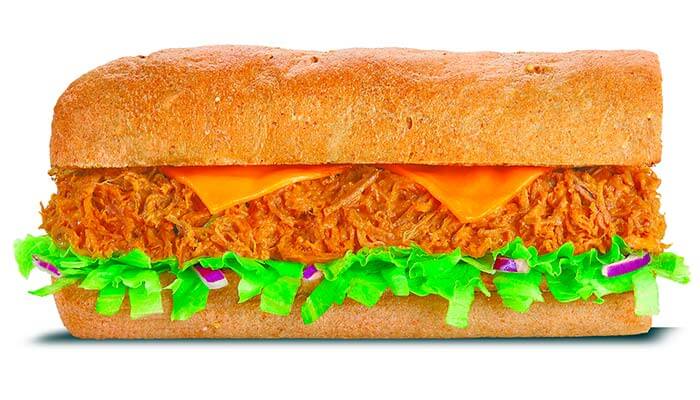 Subway lança Beef Cheddar Melt novo sanduíche premium da rede